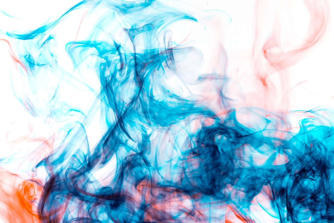 Erik Schmidt’s Blue Zone: a new step forward or part of the flow of life? - Juliet Art Magazine